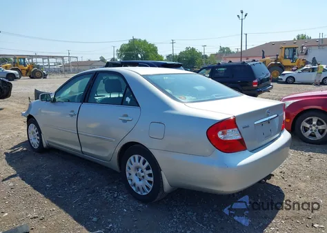 2002 Toyota Camry Xle from USA, damaged, VIN 4T1BE32K62U095326